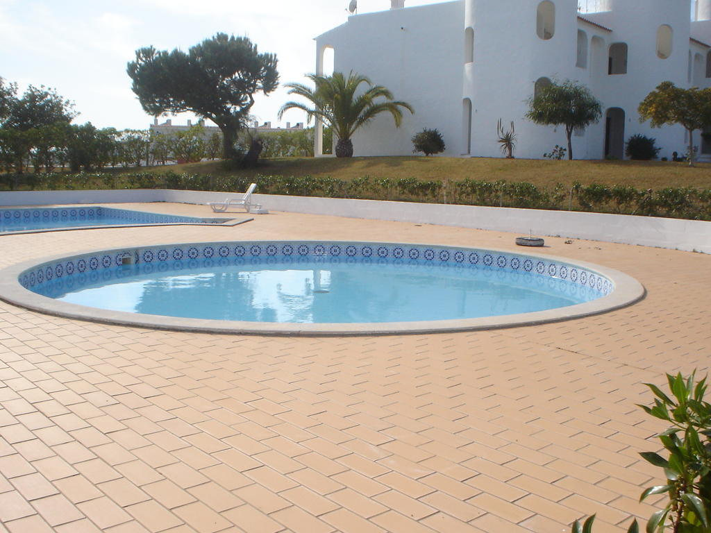 Appartement Quinta Do Torrejao à Armação de Pêra Extérieur photo